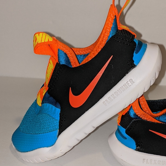 Nike Flex Runner Toddler Shoes - Picture 4 of 6